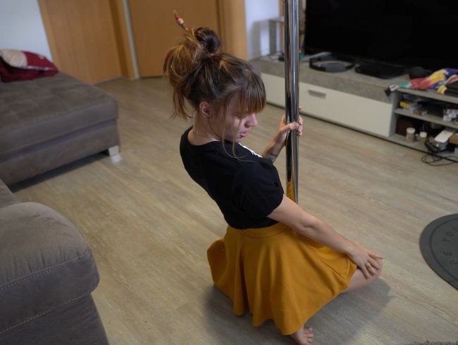 Anne-Eden Porno Video: Musikalische s*xextase mit gigantischer sper*aexplosion !!